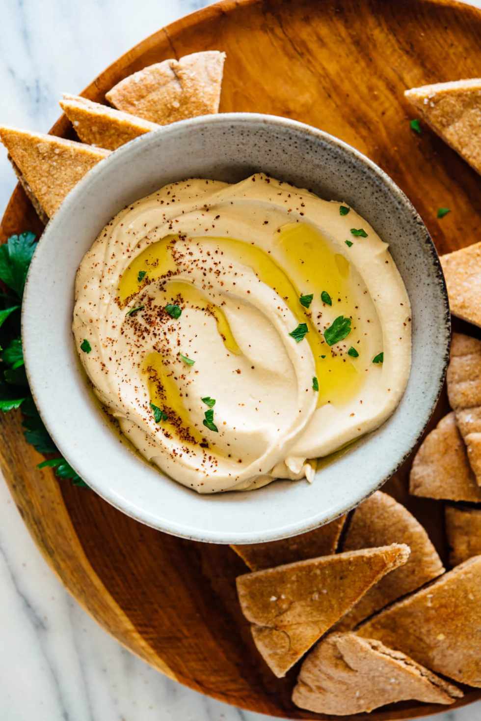 homemade hummus-Cheap and Healthy Snack Recipes